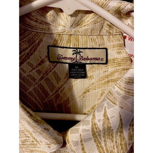 Tommy Bahama Bamboo Embossed Print Silk size xl - Picture 2 of 7